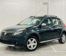DACIA SANDERO STEPWAY ② DACIA SANDERO STEPWAY 1.6 BENZINE *AIRCO*GARANTIE* — DACIA — 2EMEMAIN