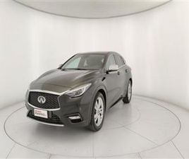 INFINITI Q30 1.5 DIESEL DCT BUSINESS EXECUTIVE DEL 2017 USATA A BARI