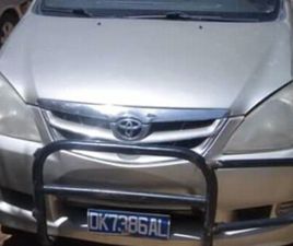 TOYOTA AVANZA 2010 DAKAR