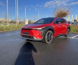 ② TOYOTA BZ4X PREMIUM — TOYOTA — 2EMEMAIN