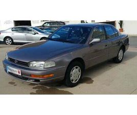 TOYOTA CAMRY BERLINA AUTOMÁTICO DE 4 PUERTAS