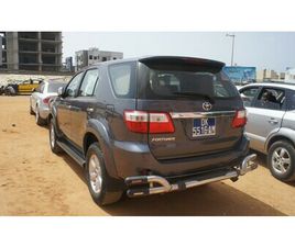 TOYOTA FORTUNER 2012 DAKAR