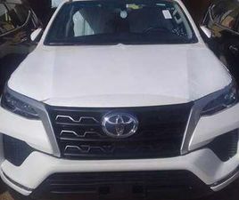 TOYOTA FORTUNER 2022 DAKAR