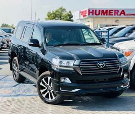 TOYOTA LAND CRUISER LAND CRUISER LC200 BLACK EDITION RHD