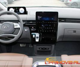 STARIA 2.2 AT 2WD 7 POSTI SIGNATURE