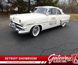 1953 FORD CRESTLINE SUNLINER PACE CAR FOR SALE