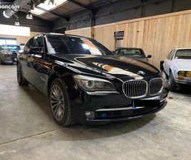 BMW 750 LUXE V8 BITURBO