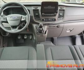 TRANSIT CUSTOM 1ª S 320 2.0 ECOBLUE 130 L2 COMBI