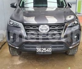 TOYOTA FORTUNER