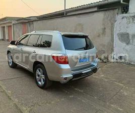 TOYOTA HIGHLANDER
