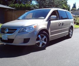 USED 2009 VOLKSWAGEN ROUTAN SE