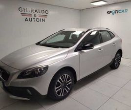 V40 (2012-2020) CROSS COUNTRY 2.0 D2 BUSINESS MY17