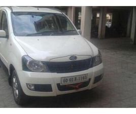 MAHINDRA QUANTO C8 2013