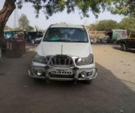 MAHINDRA QUANTO C8 2013