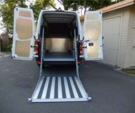 MERCEDES SPRINTER KOOPJE.DEMO SPRINTER MET LAADKLEP DIE 850 KG TILT.