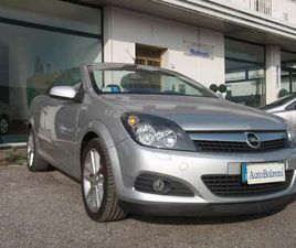CABRIO 1.8I TWIN TOP COSMO