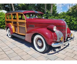 1939 PONTIAC SILVER STREAK DELUXE SIX WOODIE STATIONWAGON