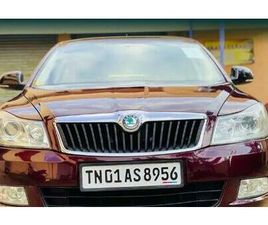 SKODA LAURA ELEGANCE 2.0 TDI CR MT 2012