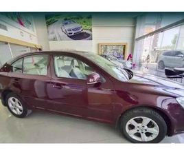 SKODA LAURA ELEGANCE 2.0 TDI CR MT 2012