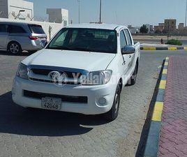 USED TOYOTA HILUX 2.0L DOUBLE CAB 4X2 TOP SPEC 2011