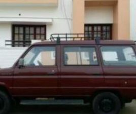 TOYOTA QUALIS FS B1 2001