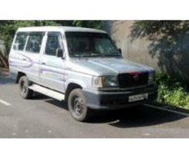 TOYOTA QUALIS FS B1 2004