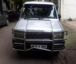 TOYOTA QUALIS GS C1 2004