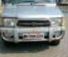 TOYOTA QUALIS GS C3 2001