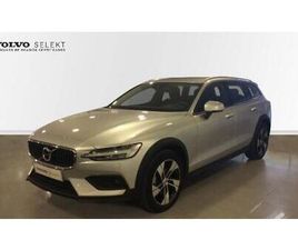 VOLVO V60 CROSS COUNTRY B4 D CROSS COUNTRY PRO AWD AUTO 145 KW (197 CV)