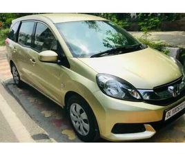 HONDA MOBILIO S I-VTEC 2016