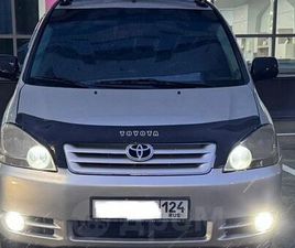 TOYOTA AVENSIS VERSO