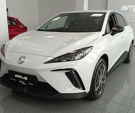 MG MG4 LUXURY 64 KWH