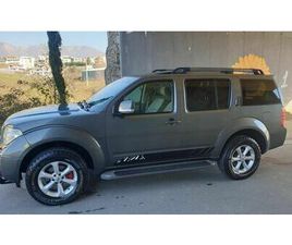 NISSAN PATHFINDER ///