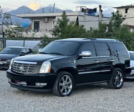 CADDILLAC ESCALADE NE SHITJE