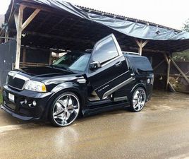 LINCOLN NAVIGATOR SHES SPORT LINCOLN