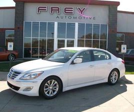 USED 2012 HYUNDAI GENESIS 3.8