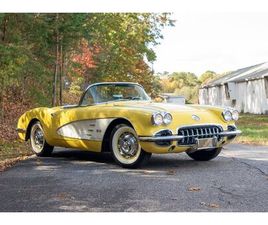1960 CHEVROLET CORVETTE