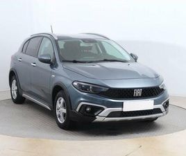 FIAT TIPO CROSS FIAT TIPO CROSS 1.0 FIREFLY, SERV.KNIHA
