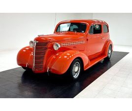 1938 CHEVROLET MASTER DELUXE 2 DOOR SEDAN