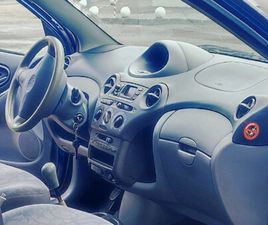 TOYOTA YARIS TOYOTA YARIS 1.0 JULHO/01