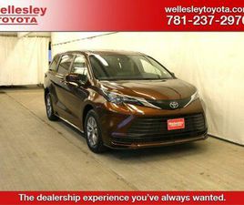 TOYOTA SIENNA USED 2024 TOYOTA SIENNA LE