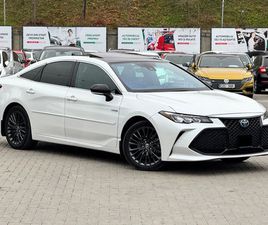 TOYOTA AVALON AN. 2020