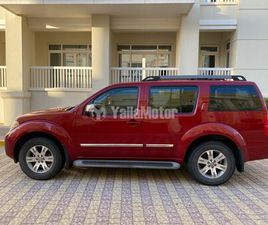 USED NISSAN PATHFINDER LE 2009