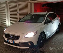 VOLVO V40 CC