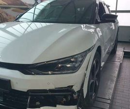 GT LINE 4WD UNFALL BESCHÄDIGT