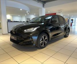 TOYOTA YARIS HYBRID TEAM D (KAMERA, APPLE CARPLAY, WKR)