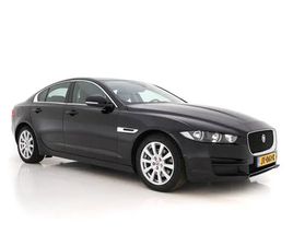 JAGUAR XE 2.0 D PURE ( ⚠️ ) AUT. *LEATHER | NAVI-FULLMAP | HEATED-COMFORTSEATS | CAMERA | ECC | SHIFT-PADDLES | LANE-ASSIST | PDC | SHIFT-PADDLES | LANE-ASSIST 