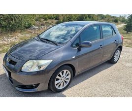 TOYOTA AURIS 1,6 VVT-I, 124 KS
