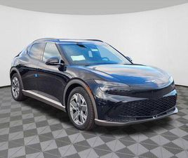 USED 2025 GENESIS GV60 STANDARD AWD