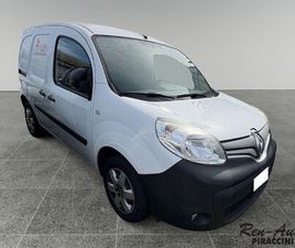 RENAULT KANGOO 1.5 DCI 90CV F.AP. 4P. EXPRESS MAXI ICE DEL 2018 USATA A RIMINI